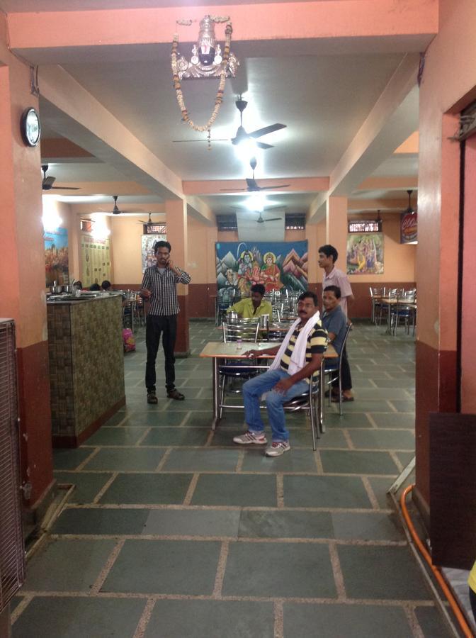 Balaji Palace Varanasi Ngoại thất bức ảnh