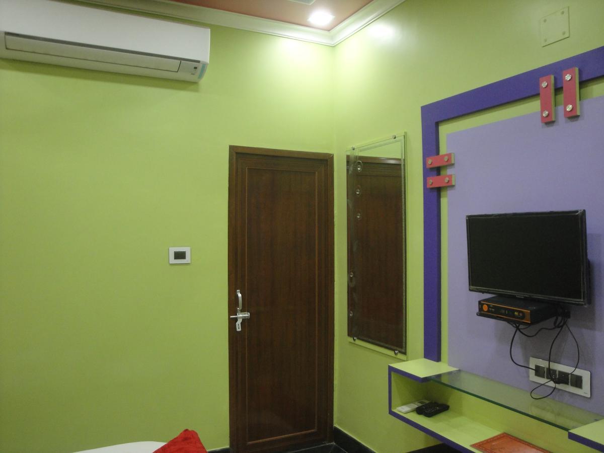 Balaji Palace Varanasi Ngoại thất bức ảnh